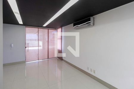 Apartamento à venda com 262m², 4 quartos e 3 vagas Apartamento à venda com 262m², 4 quartos e 3 vagasCobertura - Sala 2