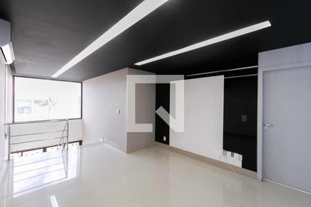 Apartamento à venda com 262m², 4 quartos e 3 vagas Apartamento à venda com 262m², 4 quartos e 3 vagasCobertura - Sala 2