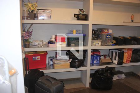 Casa à venda com 180m², 4 quartos e 2 vagasQuarto da Edícula