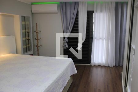Casa à venda com 180m², 4 quartos e 2 vagasSuíte