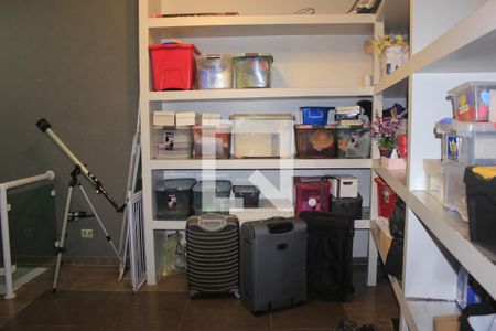 Casa à venda com 180m², 4 quartos e 2 vagasQuarto da Edícula