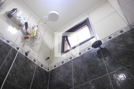 Casa à venda com 180m², 4 quartos e 2 vagasBanheiro da Suíte