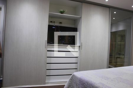 Casa à venda com 180m², 4 quartos e 2 vagasSuíte