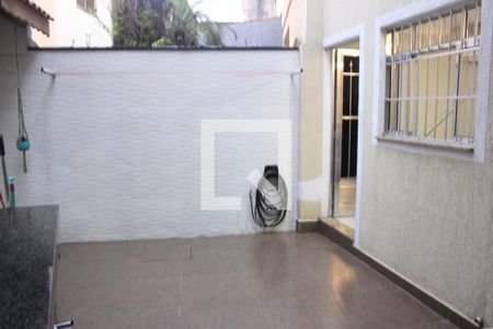 Casa à venda com 180m², 4 quartos e 2 vagasÁrea de Serviço