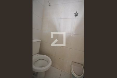 Casa à venda com 198m², 4 quartos e 2 vagasBanheiro de Serviço