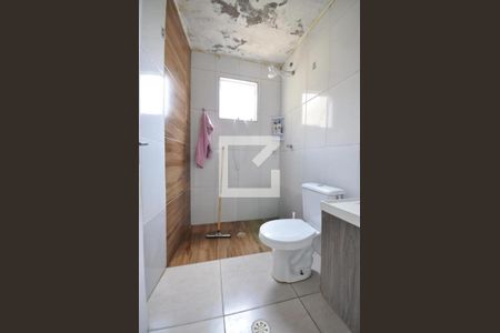 Casa à venda com 198m², 4 quartos e 2 vagasBanheiro 3