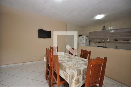 Casa à venda com 198m², 4 quartos e 2 vagasCozinha