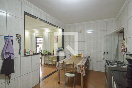 Casa à venda com 401m², 3 quartos e 1 vaga Casa à venda com 401m², 3 quartos e 1 vagaCozinha
