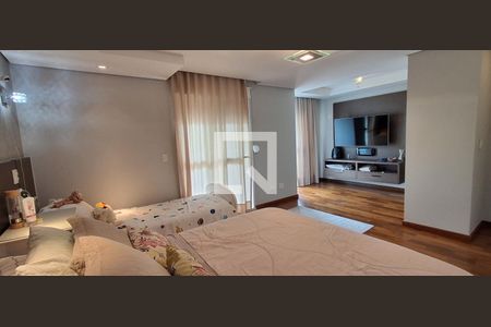 Casa à venda com 486m², 4 quartos e 4 vagas Casa à venda com 486m², 4 quartos e 4 vagasSuíte Master