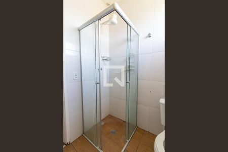 Apartamento à venda com 79m², 2 quartos e 1 vaga Apartamento à venda com 79m², 2 quartos e 1 vagaBanheiro