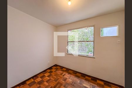 Casa de condomínio à venda com 256m², 3 quartos e 1 vaga Casa de condomínio à venda com 256m², 3 quartos e 1 vagaQuarto 2