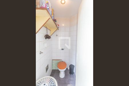 Apartamento à venda com 70m², 2 quartos e 1 vagaBanheiro de Serviço
