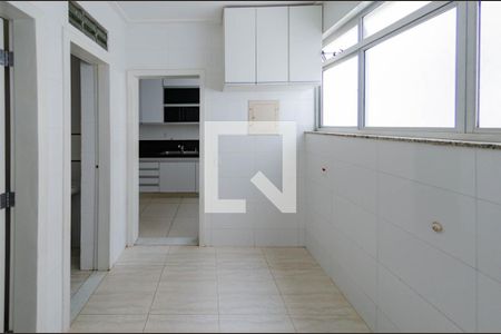 Apartamento para alugar com 150m², 4 quartos e 2 vagas Apartamento para alugar com 150m², 4 quartos e 2 vagasÁrea de serviço