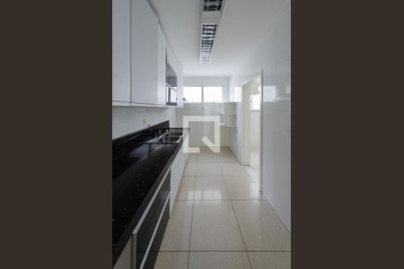 Apartamento para alugar com 150m², 4 quartos e 2 vagas Apartamento para alugar com 150m², 4 quartos e 2 vagasCozinha