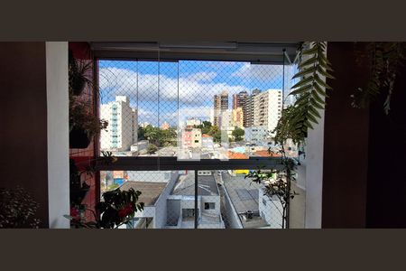 Apartamento à venda com 66m², 2 quartos e 1 vaga Apartamento à venda com 66m², 2 quartos e 1 vagaSacada