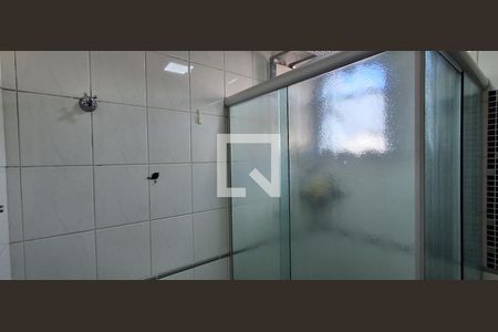 Apartamento à venda com 66m², 2 quartos e 1 vaga Apartamento à venda com 66m², 2 quartos e 1 vagaBanheiro Suíte