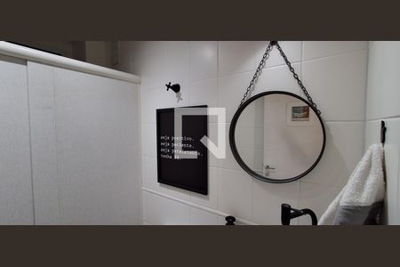 Apartamento à venda com 66m², 2 quartos e 1 vaga Apartamento à venda com 66m², 2 quartos e 1 vagaBanheiro Social