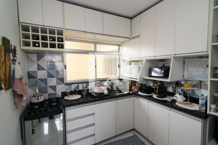 Apartamento à venda com 142m², 3 quartos e sem vagaCozinha