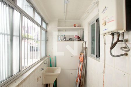 Apartamento à venda com 72m², 3 quartos e 2 vagasCozinha + Área de Serviço