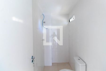 Apartamento para alugar com 45m², 2 quartos e sem vagaBanheiro