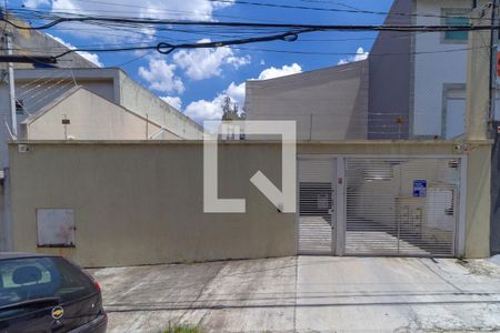 Casa de condomínio à venda com 92m², 2 quartos e 1 vaga Casa de condomínio à venda com 92m², 2 quartos e 1 vagaFachada