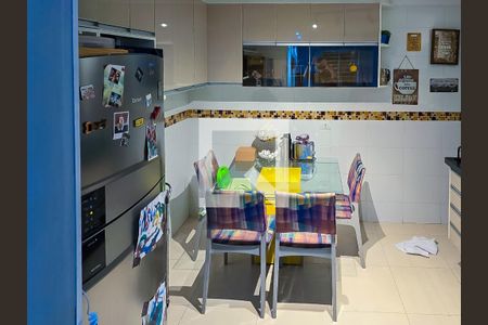 Casa de condomínio à venda com 92m², 2 quartos e 1 vaga Casa de condomínio à venda com 92m², 2 quartos e 1 vagaCozinha