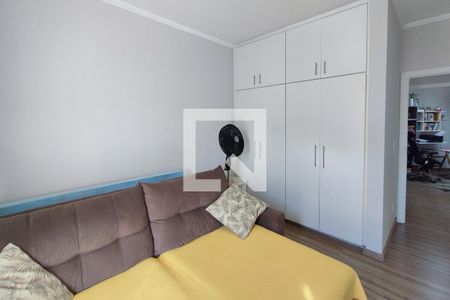 Casa de condomínio à venda com 300m², 3 quartos e 4 vagas Casa de condomínio à venda com 300m², 3 quartos e 4 vagasQuarto Suíte