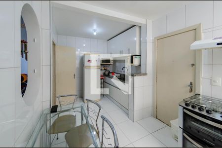 Apartamento à venda com 104m², 3 quartos e 1 vagaCozinha