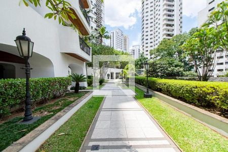 Apartamento à venda com 362m², 4 quartos e 4 vagas