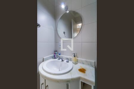 Casa de condomínio à venda com 115m², 2 quartos e 2 vagas Casa de condomínio à venda com 115m², 2 quartos e 2 vagasBanheiro da Suíte 1