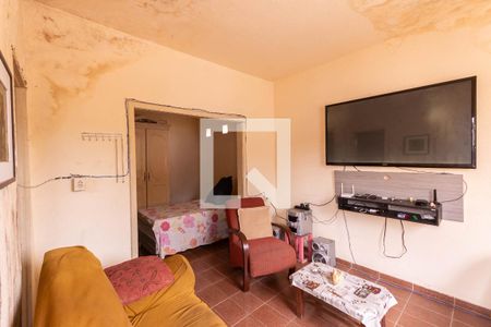 Casa à venda com 380m², 4 quartos e 3 vagasCasa anexo 1