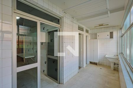 Apartamento à venda com 160m², 4 quartos e sem vaga Apartamento à venda com 160m², 4 quartos e sem vagaÁrea de Serviço