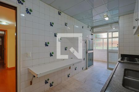 Apartamento à venda com 160m², 4 quartos e sem vaga Apartamento à venda com 160m², 4 quartos e sem vagaCozinha