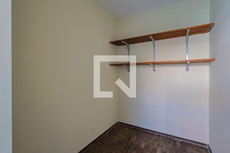 Apartamento à venda com 160m², 4 quartos e sem vaga Apartamento à venda com 160m², 4 quartos e sem vagaQuarto de Serviço