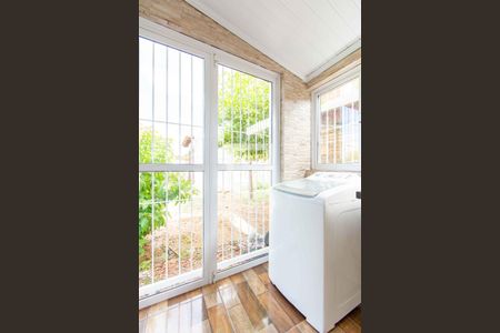 Casa para alugar com 89m², 2 quartos e 1 vagaÁrea de Serviço