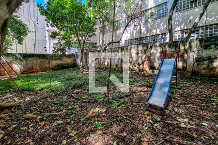 Apartamento à venda com 104m², 4 quartos e 1 vaga Apartamento à venda com 104m², 4 quartos e 1 vagaPlayground