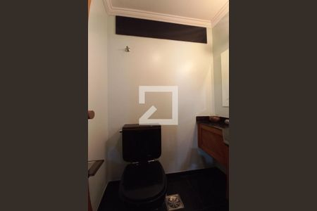 Apartamento à venda com 210m², 5 quartos e 2 vagas Apartamento à venda com 210m², 5 quartos e 2 vagasLavabo