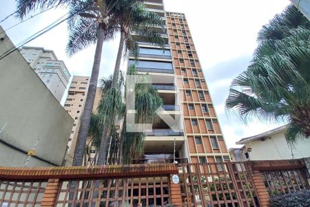 Apartamento à venda com 210m², 5 quartos e 2 vagas Apartamento à venda com 210m², 5 quartos e 2 vagasFachada do Prédio