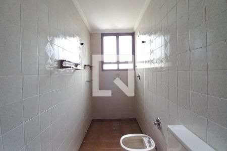 Apartamento à venda com 210m², 5 quartos e 2 vagas Apartamento à venda com 210m², 5 quartos e 2 vagasBanheiro da Suíte 3