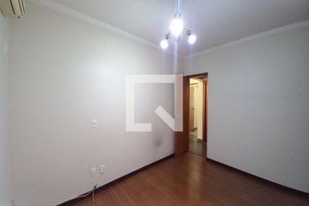 Apartamento à venda com 210m², 5 quartos e 2 vagas Apartamento à venda com 210m², 5 quartos e 2 vagasQuarto 1 - Suíte