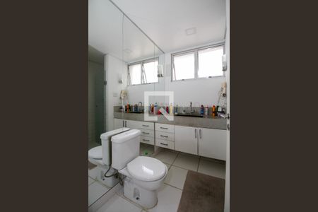 Apartamento para alugar com 79m², 2 quartos e sem vaga Apartamento para alugar com 79m², 2 quartos e sem vagaBanheiro