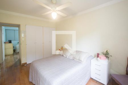 Apartamento à venda com 216m², 3 quartos e 2 vagasSuíte 1