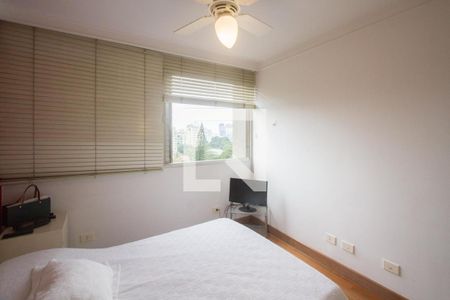 Apartamento à venda com 216m², 3 quartos e 2 vagasQuarto