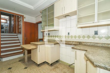 Casa de condomínio à venda com 500m², 5 quartos e 3 vagas Casa de condomínio à venda com 500m², 5 quartos e 3 vagasCozinha