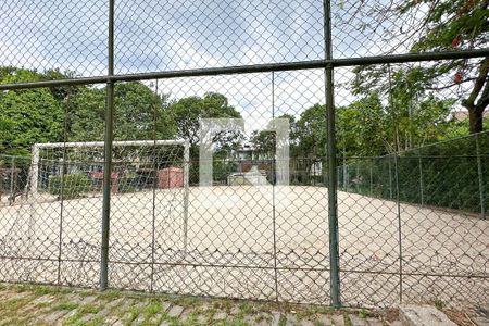 Casa de condomínio à venda com 308m², 4 quartos e 2 vagas Casa de condomínio à venda com 308m², 4 quartos e 2 vagasCondomínio