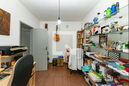 Casa à venda com 540m², 5 quartos e 4 vagasEscritório - Quarto 5