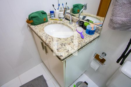 Casa à venda com 112m², 3 quartos e 2 vagas Casa à venda com 112m², 3 quartos e 2 vagasBanheiro da Suíte