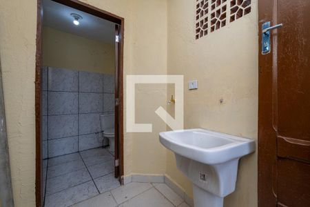 Casa para alugar com 90m², 2 quartos e 1 vaga Casa para alugar com 90m², 2 quartos e 1 vagaÁrea de Serviço