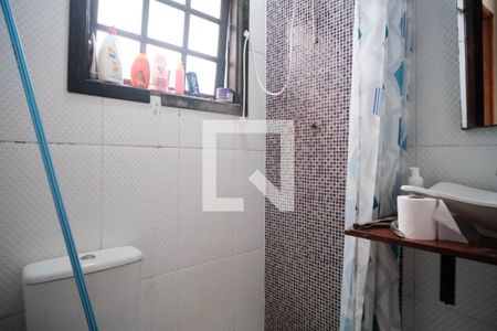 Casa de condomínio à venda com 130m², 3 quartos e 1 vagaBanheiro