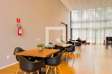 Apartamento à venda com 65m², 2 quartos e 1 vagaÁrea comum